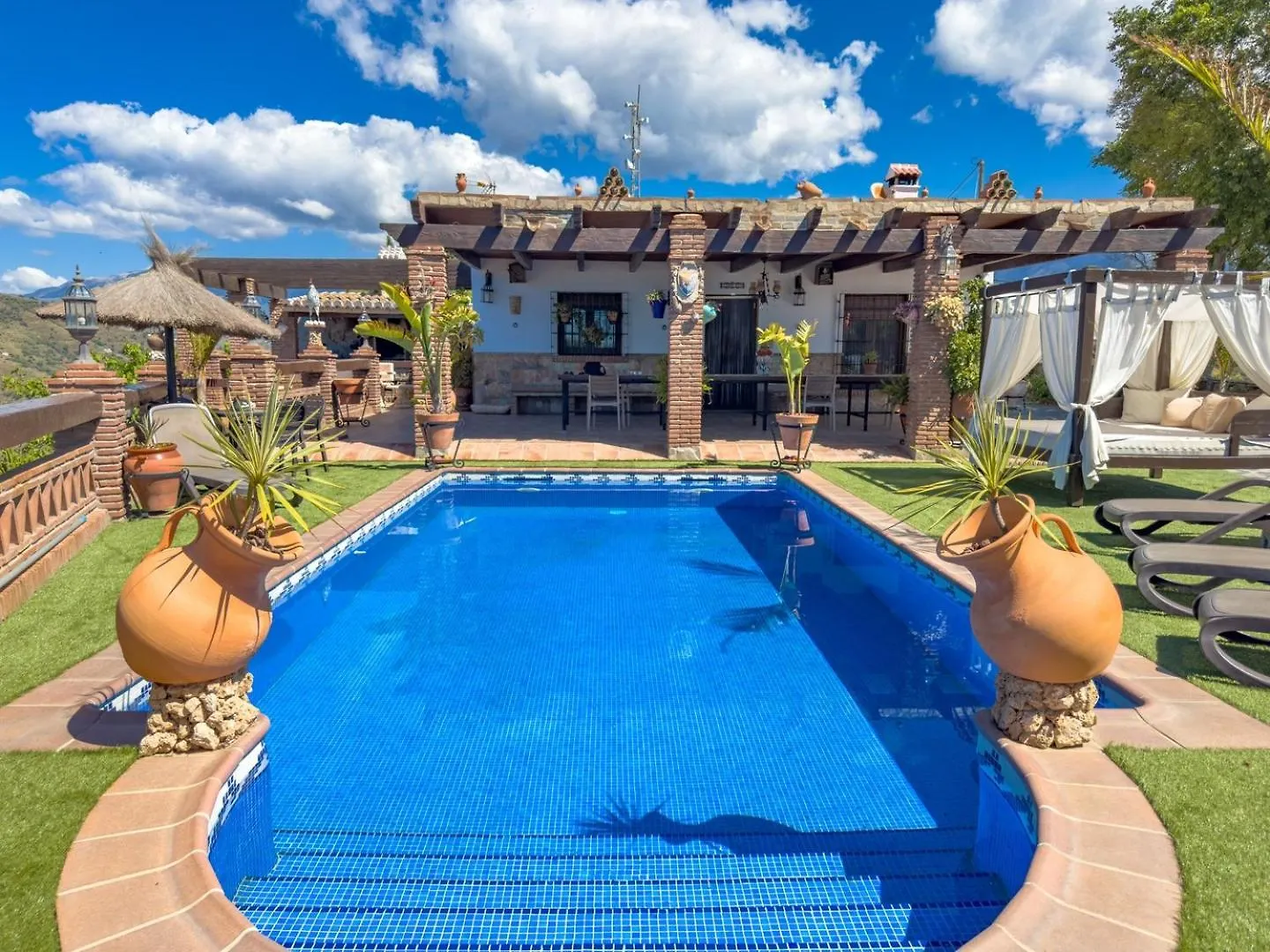 Villa Mediterraneo 托罗克斯科斯塔