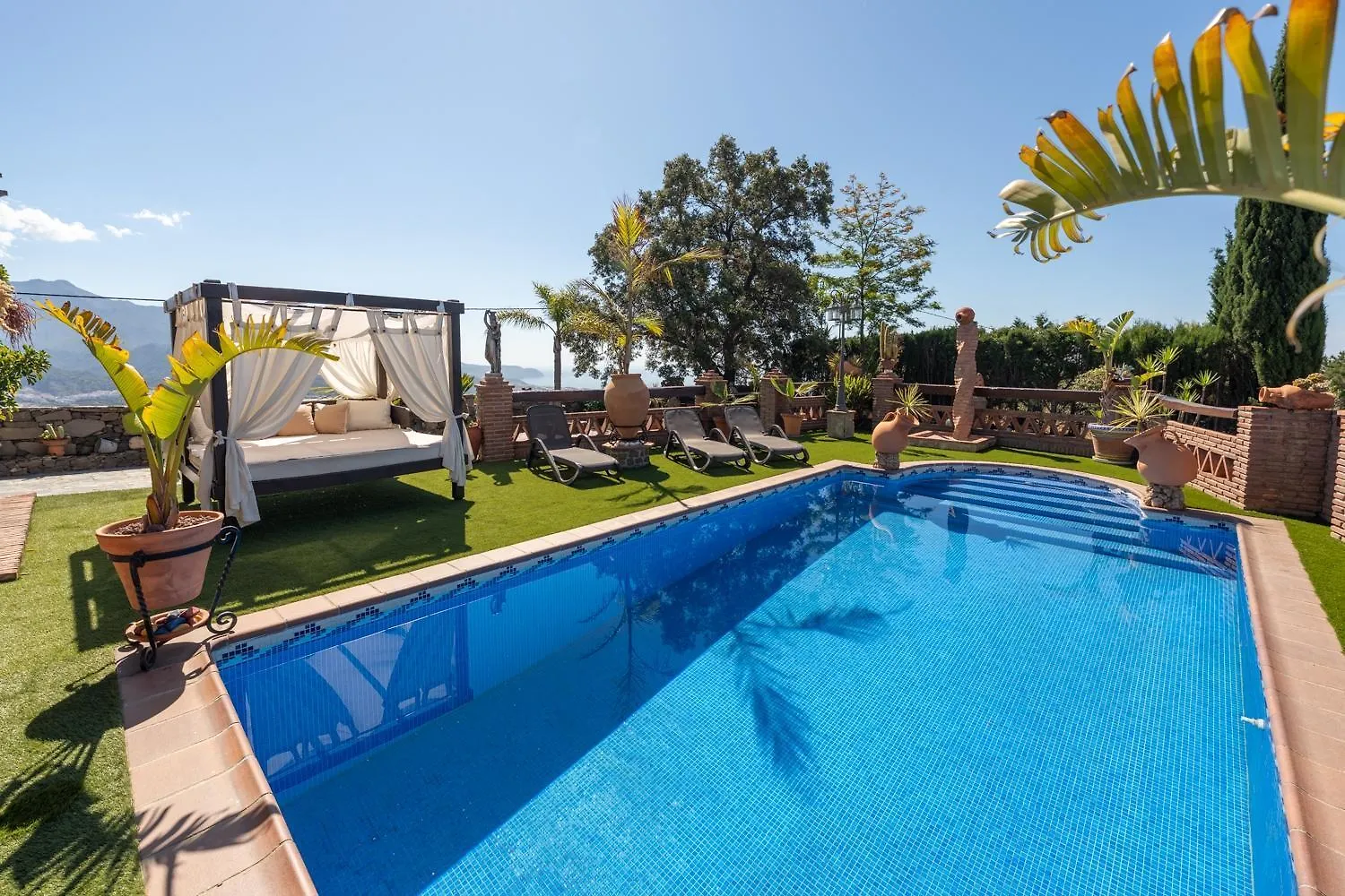 Villa Mediterraneo Торрокс-Коста 0*,
